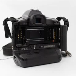 Canon® Canon EOS-1N RS (body Only) With Extended Battery Grip -Camera Gear Hub Canon EOS1 RS full back open