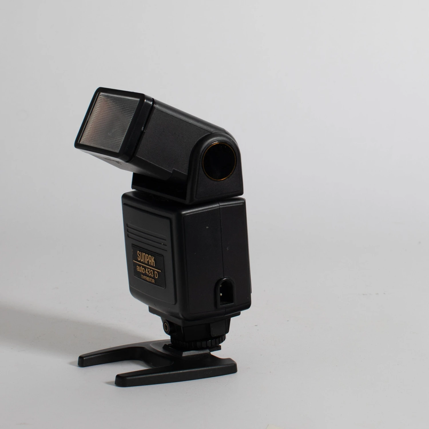 Sunpak Auto 433 D Thyristor Flash 5 Sunpak Auto 433 D Thyristor Flash - Image 4