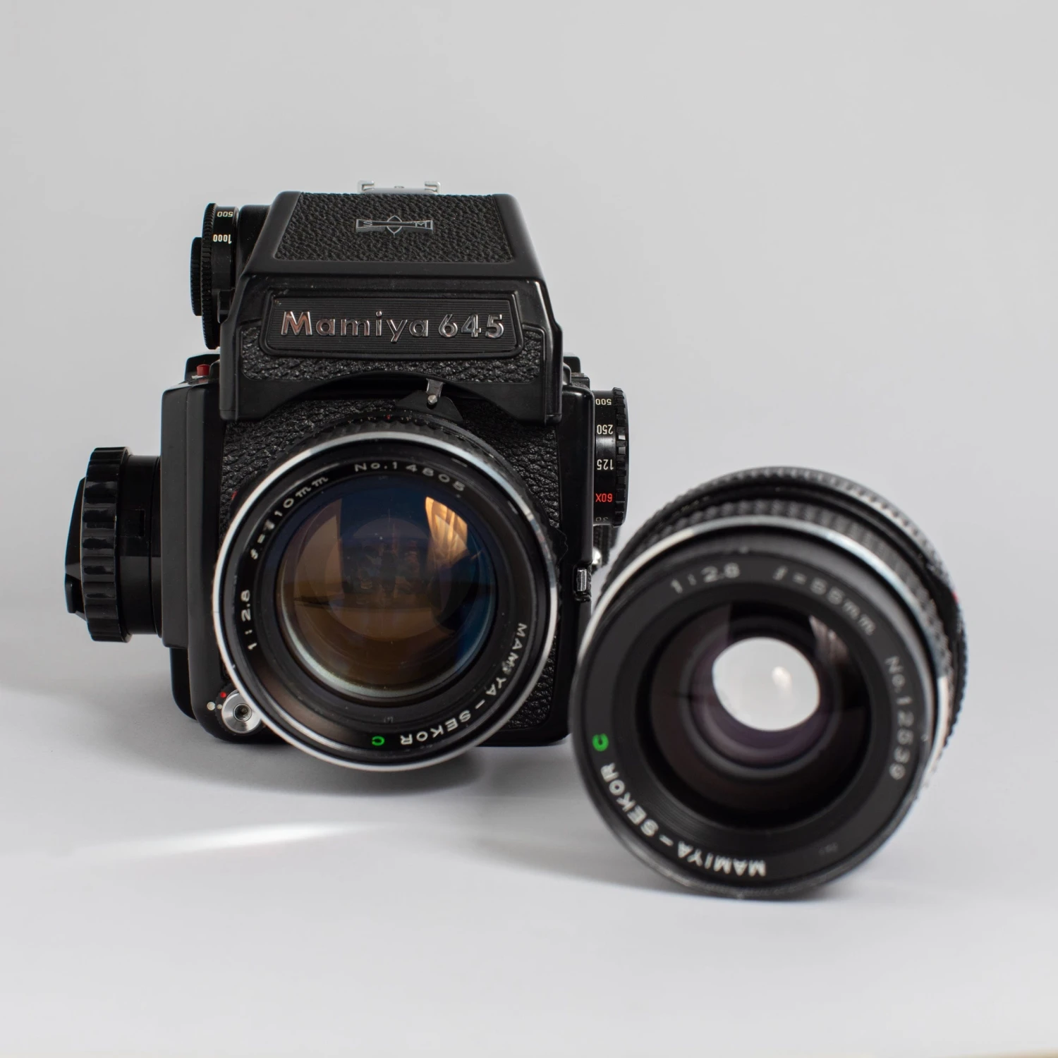Mamiya M645 J With 55mm F/2.8 And 110mm F/2.8 6 Mamiya M645 J With 55mm F/2.8 And 110mm F/2.8 - Image 4