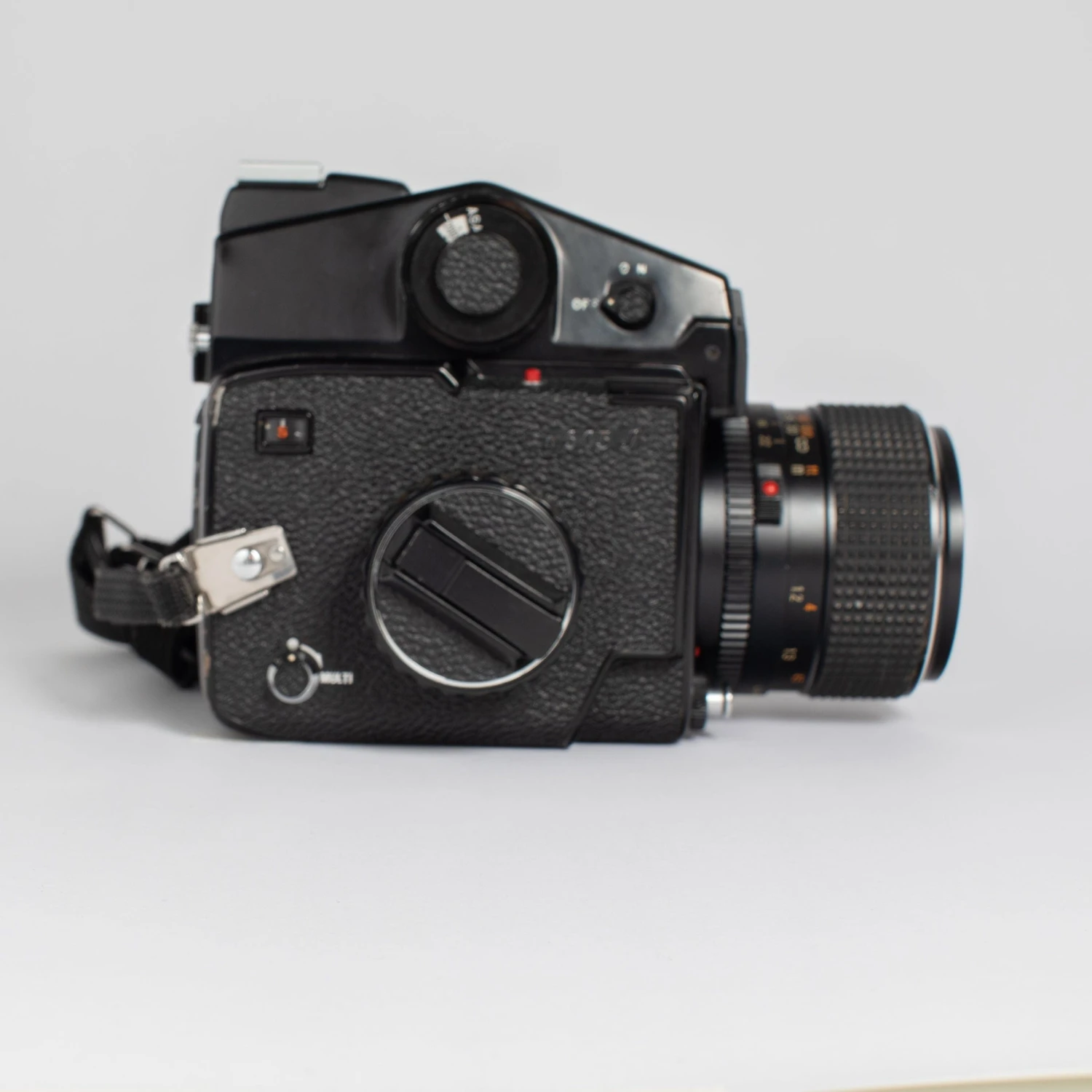 Mamiya M645 J With 55mm F/2.8 And 110mm F/2.8 11 Mamiya M645 J With 55mm F/2.8 And 110mm F/2.8 - Image 9