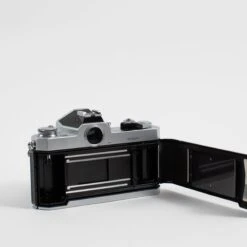 Nikon FT3 Nikkormat With 50mm Series E F/1.8 Lens 17 Nikon FT3 Nikkormat With 50mm Series E F/1.8 Lens -Camera Gear Hub Nikkormat FT3 6081839 0005