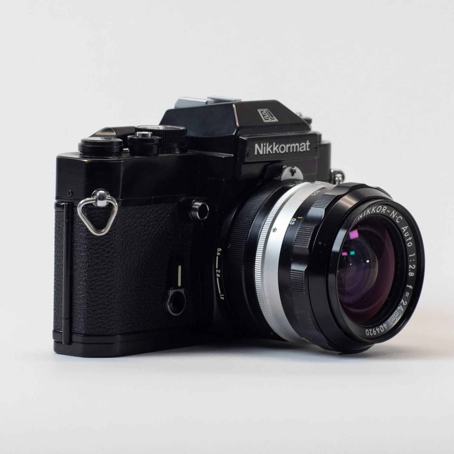 Nikon Nikkormat EL With 24mm F/2.8 Nikkor-NC Lens 5 Nikon Nikkormat EL With 24mm F/2.8 Nikkor-NC Lens - Image 3