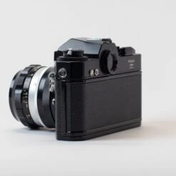 Nikon Nikkormat EL With 24mm F/2.8 Nikkor-NC Lens 15 Nikon Nikkormat EL With 24mm F/2.8 Nikkor-NC Lens -Camera Gear Hub Nikon 5288950 0005