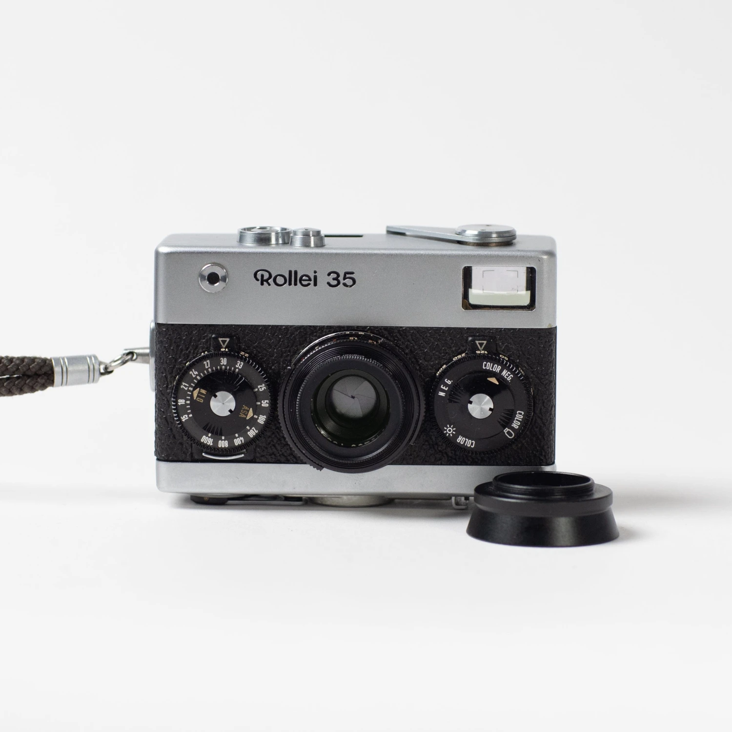 Rollei 35 (recent CLA) With Accessories 7 Rollei 35 (recent CLA) With Accessories - Image 5