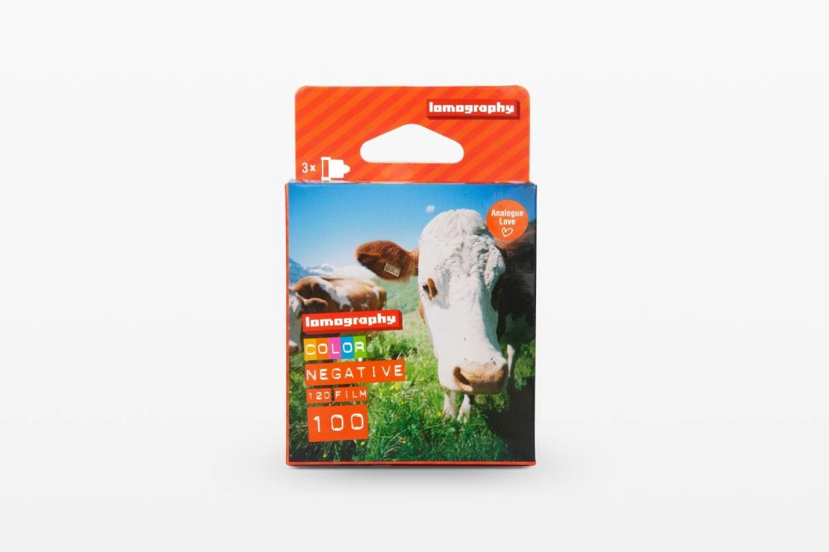 Lomography Color Negative 100 120 Medium Format Film - (Box Of 3 Rolls) 4 Lomography Color Negative 100 120 Medium Format Film - (Box Of 3 Rolls) - Image 2