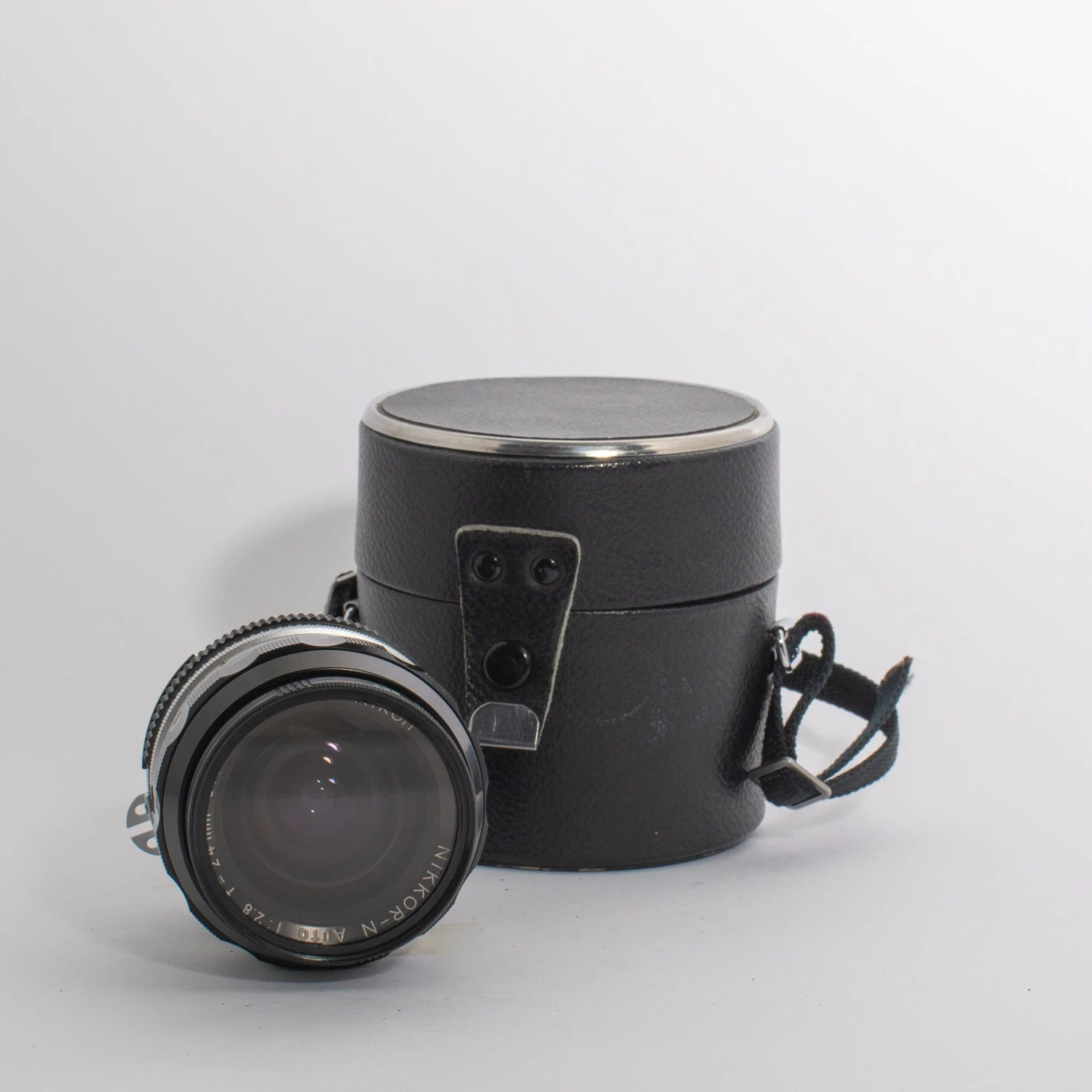 Nikon NIKKOR-N Auto 24mm F/2.8 6 Nikon NIKKOR-N Auto 24mm F/2.8 - Image 4